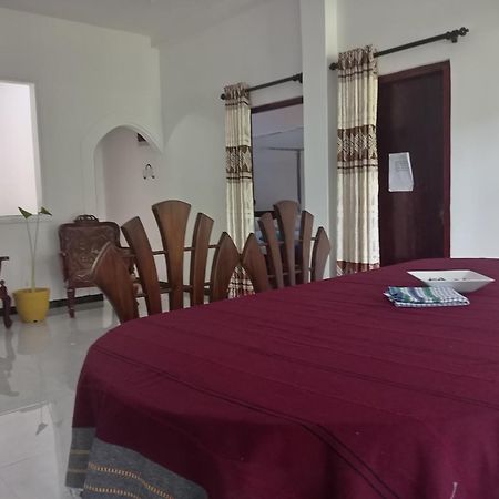 Villa Freedom House Unawatuna Esterno foto